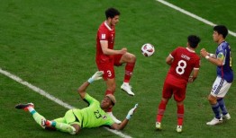 日本足协谴责对守门员的“可耻的”种族主义辱骂