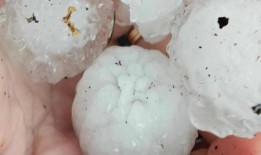 反常的春雨预报引发了人们的担忧，因为数百万澳大利亚人在房屋维修方面懈怠了