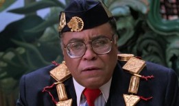 丹泽尔·华盛顿向已故的詹姆斯·厄尔·琼斯致敬