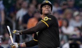 洋基队在经历了糟糕的2023年之后，做出了一个经典的施泰因布伦纳举动，得到了胡安索托