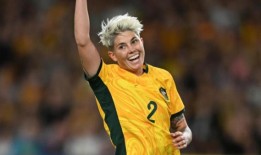 玛蒂尔达·海曼(Matilda Heyman)拒绝了海外邀请，留在了堪培拉