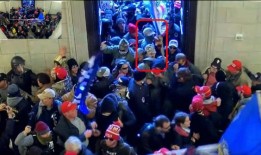 海军陆战队要求立即报告极端主义和帮派活动