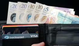 离提高国家养老金津贴的最后期限还有不到六个月的时间