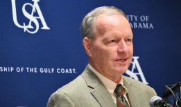 未来的“美洲虎海滩”？美国基金会向大学捐赠了190万美元的海滩财产