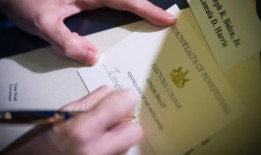 特朗普在2020年的一些“假”宾夕法尼亚州选举人又回来了