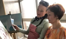 “我们的丈夫没有为乌克兰参战，所以我们可以坐在一起哭”