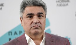 报道称，克里姆林宫任命“自由派”商人在2024年大选中反对普京