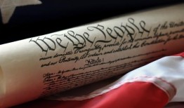 破坏宪法只会让可恶的左派更加大胆