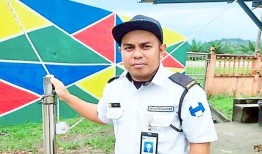 勤勤恳恳地履行自己的职责，守护救济中心