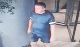 在寻找最后被目击离开利兹酒店的男子时发现尸体