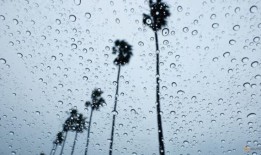 随着另一场风暴的到来，加州为“危及生命”的洪水和飓风做好了准备