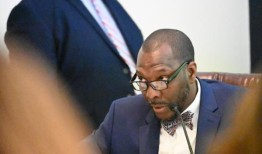 为什么阿拉巴马州的学校继续推行手机禁令