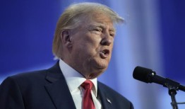 特朗普告诉自由母亲组织，他将争取让学校校长当选