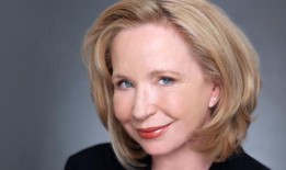 波音-波音主演黛布拉乔鲁普完成巴林顿舞台公司2024年夏季