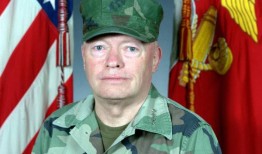 深受爱戴的前海军陆战队司令阿尔·格雷去世，享年95岁