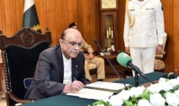 巴基斯坦将基督徒的最低结婚年龄提高到18岁