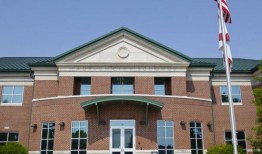 律师称，这起诉讼“公然歪曲”了麦迪逊校车斗殴期间发生的事情