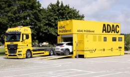 在俄罗斯的免费ADAC测试日期：10月10日和11日在冰球场