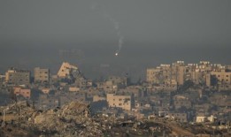 据《全球事务》报道，一名加拿大人在黎巴嫩与以色列和哈马斯的战争中丧生